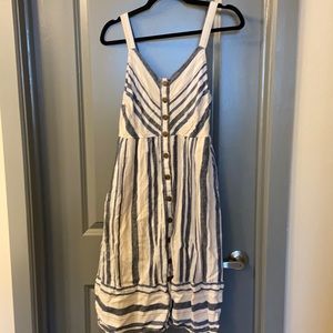 Target, universal thread mid length summer dress.
